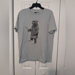Gray Bear Fishing Tshirt Size L